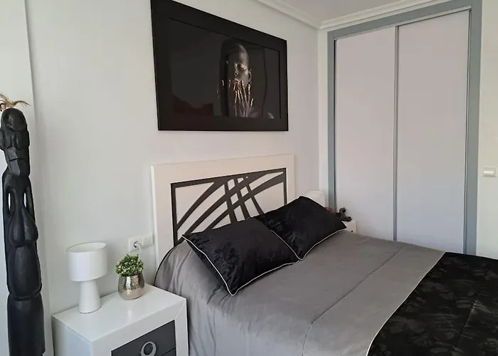 Julia De Lux * Torrevieja