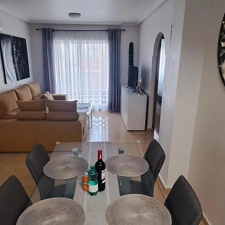 Julia De Lux Lejlighed