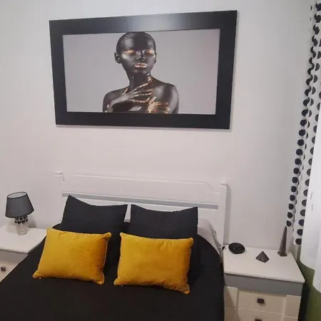 Julia De Lux Lejlighed *